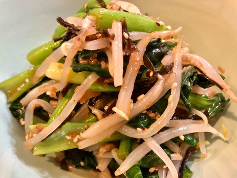 簡単副菜♫小松菜ともやしのナムル風温サラダ
